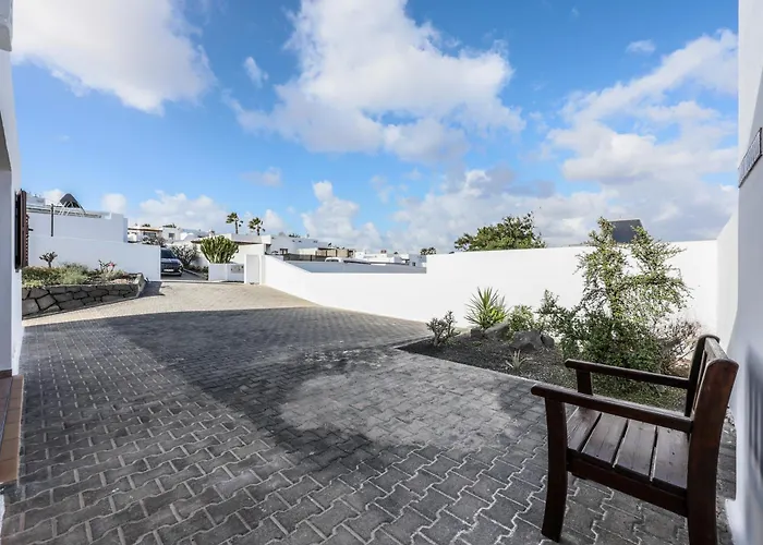 Lanzarote Altos By New Lanzasuites Serena Playa Blanca (Lanzarote)