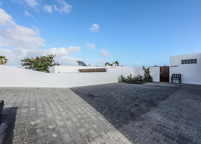 Lanzarote Altos By New Lanzasuites Serena *