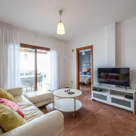 Lanzarote Altos By New Lanzasuites Serena פלאיה בלנקה