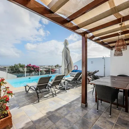 Lanzarote Altos By New Lanzasuites Serena *